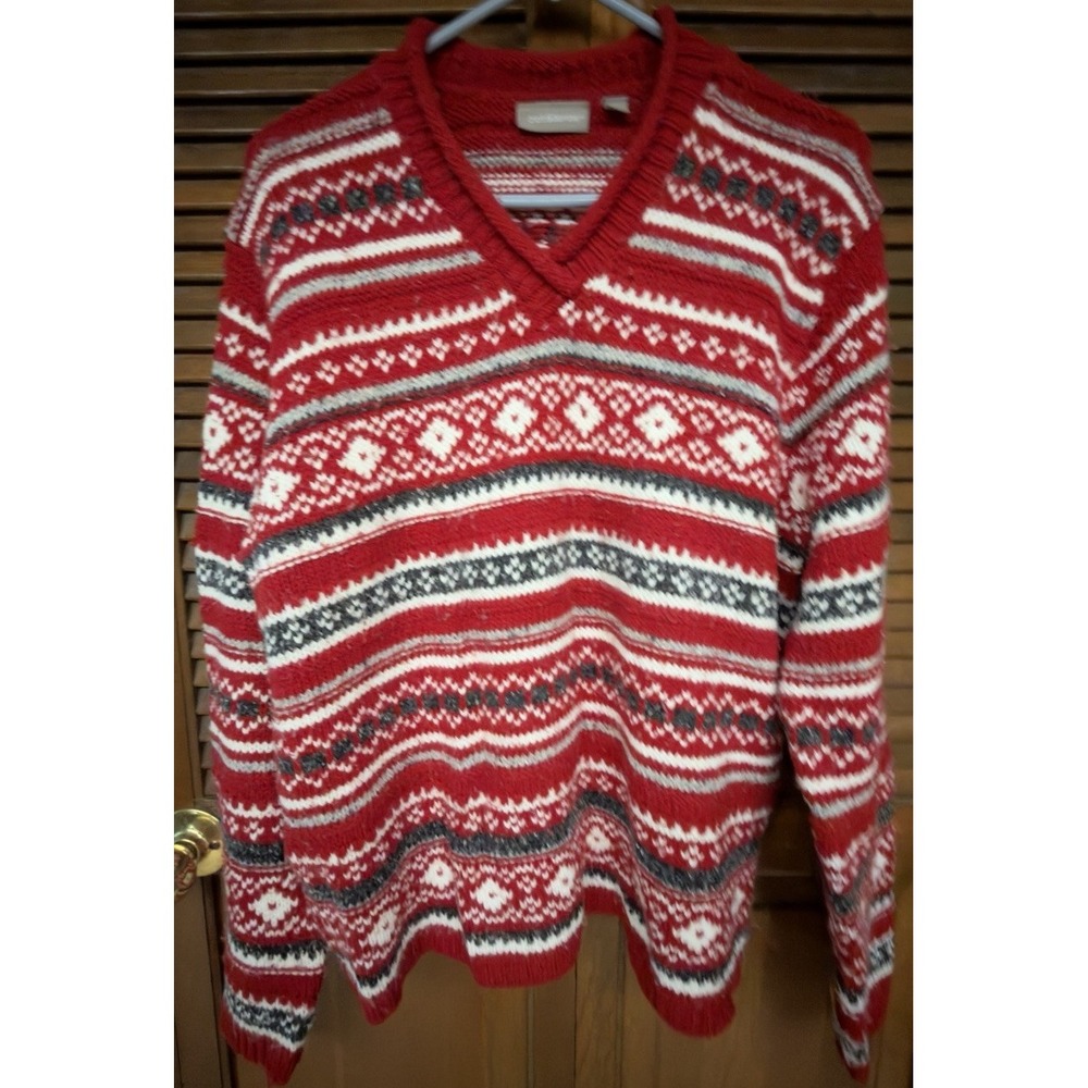 Croft & Barrow L Fair Isle Sweater Red Nordic Wool Blend V Neck Christmas
